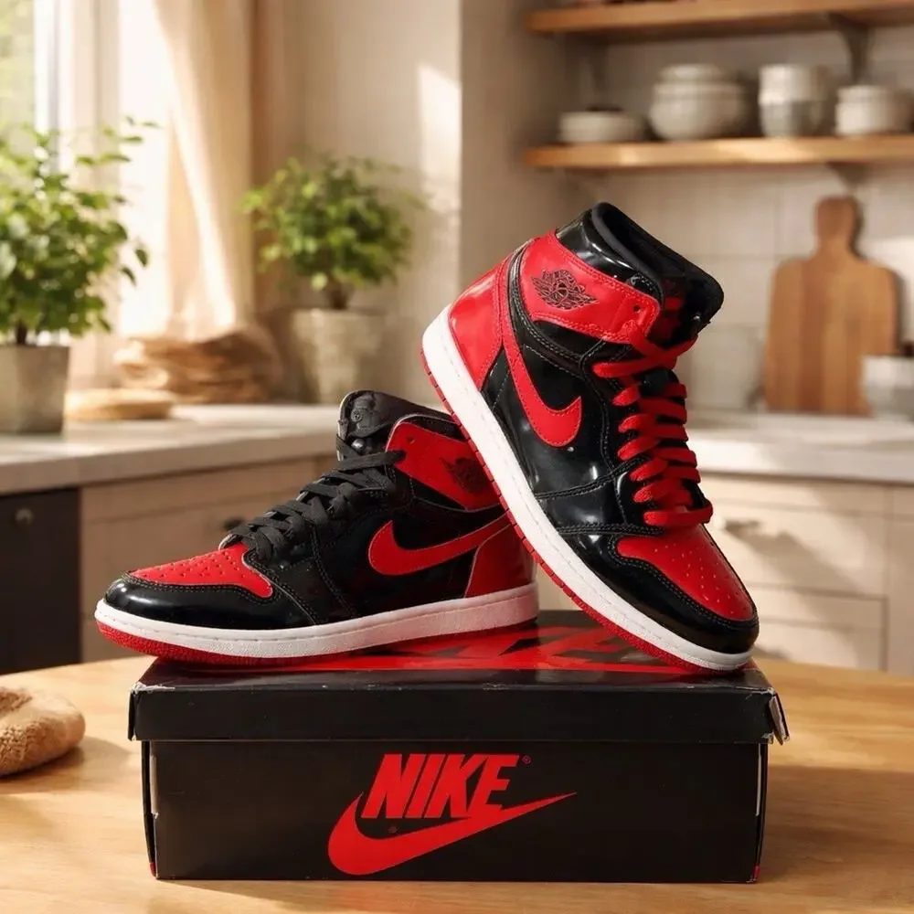 Nike Air Jordan 1 Retro High OG Patent Bred High Top Black/Red 555088-063 OG BOX